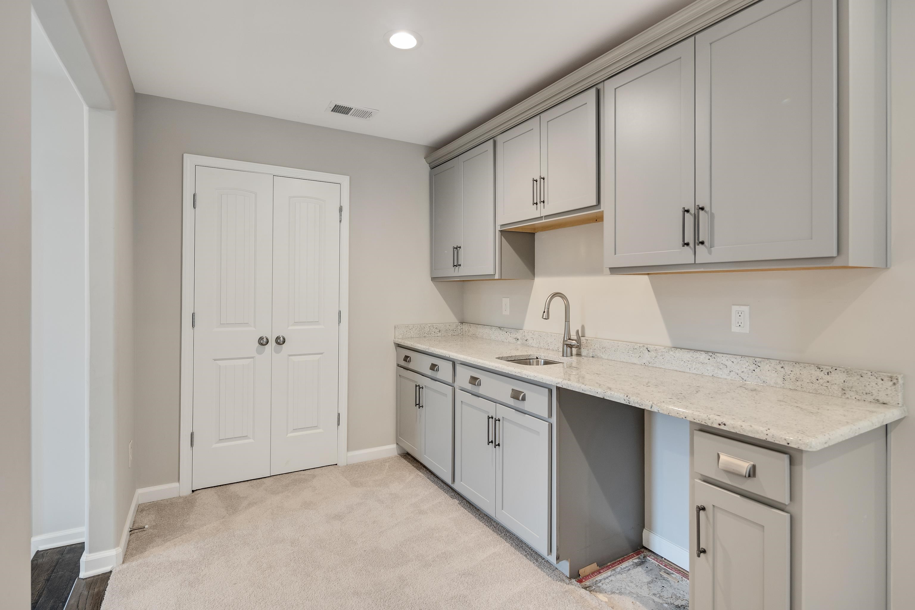 Collierville, Tennessee 38017, United States, 4 Bedrooms Bedrooms, ,4 BathroomsBathrooms,Residential,Active,170335