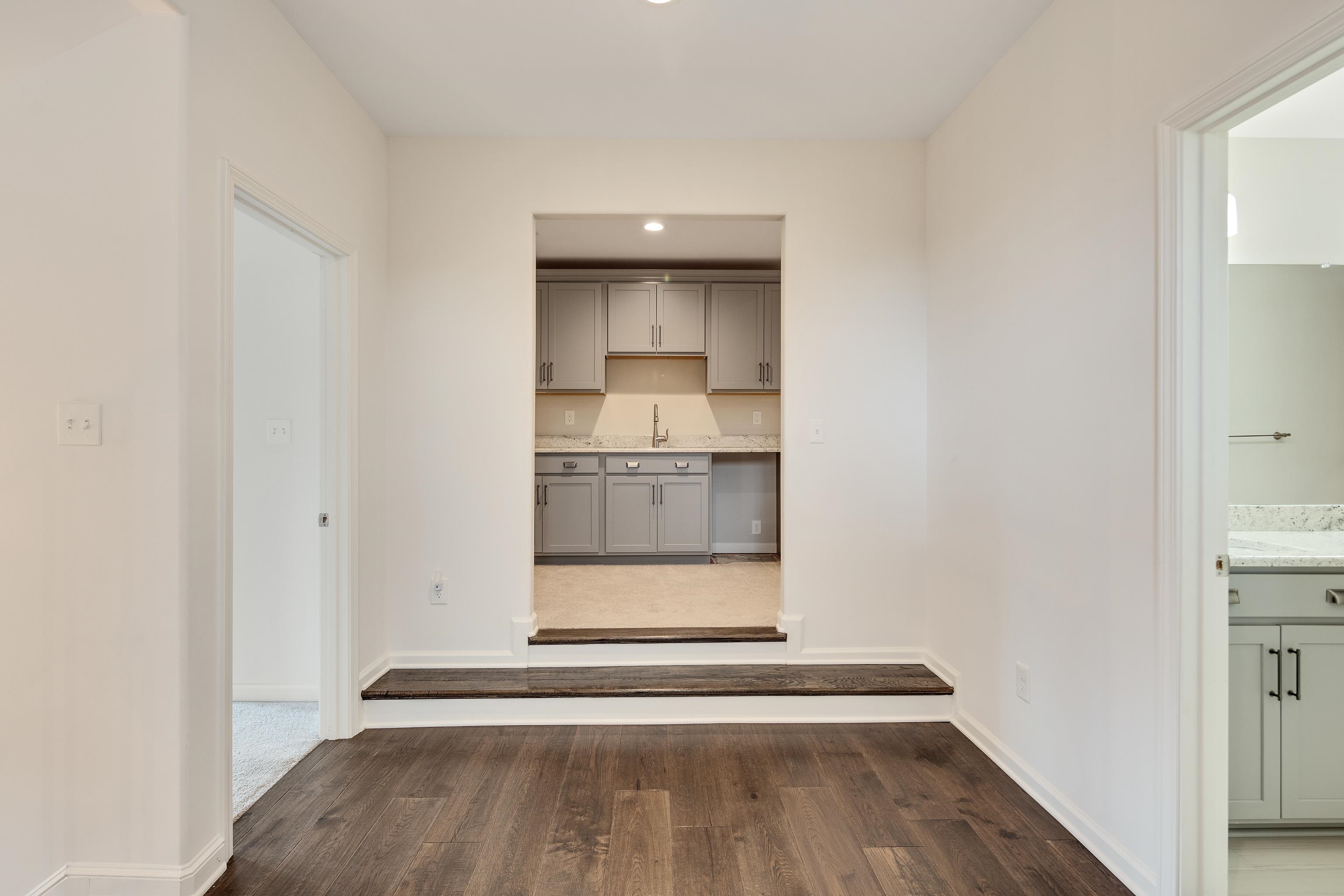 Collierville, Tennessee 38017, United States, 4 Bedrooms Bedrooms, ,4 BathroomsBathrooms,Residential,Active,170335