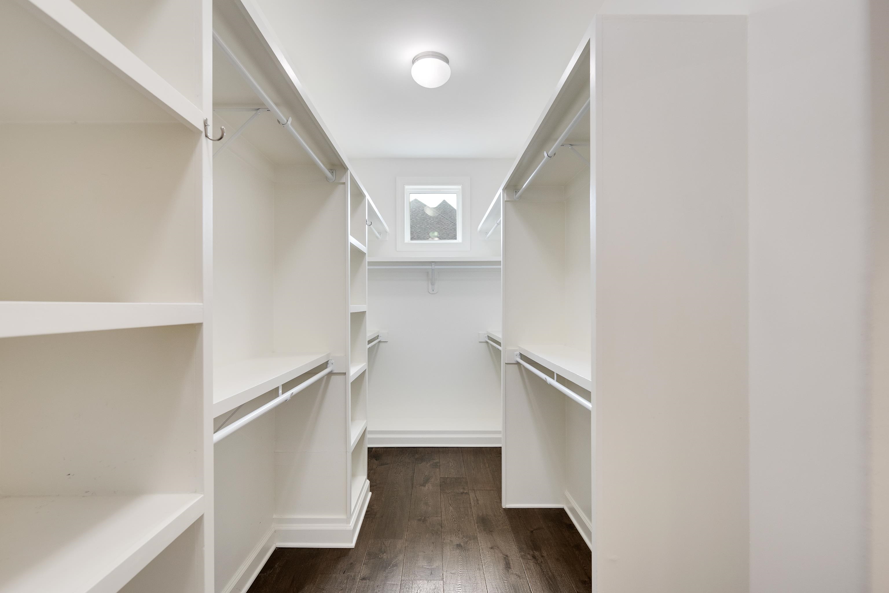 Collierville, Tennessee 38017, United States, 4 Bedrooms Bedrooms, ,4 BathroomsBathrooms,Residential,Active,170335