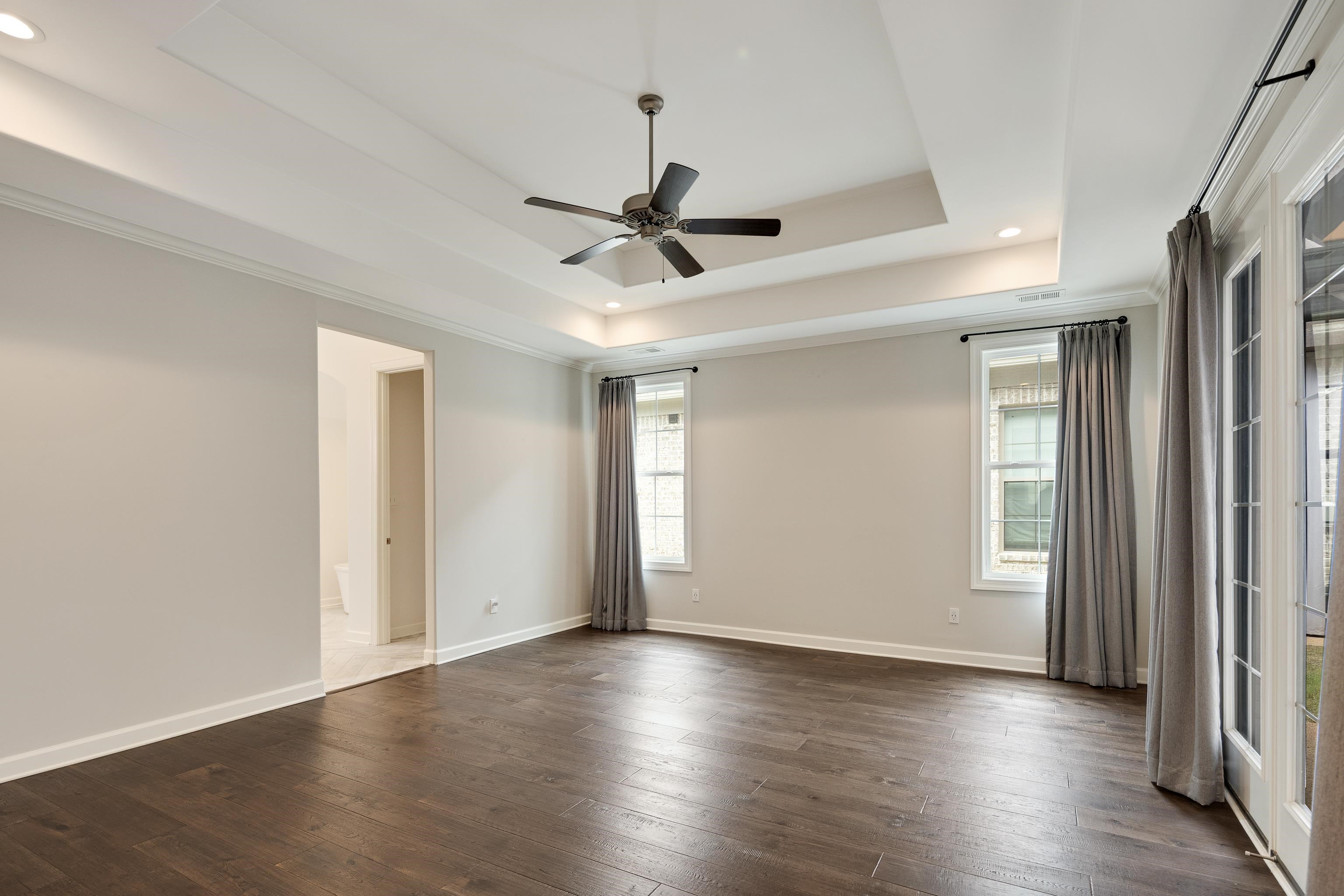 Collierville, Tennessee 38017, United States, 4 Bedrooms Bedrooms, ,4 BathroomsBathrooms,Residential,Active,170335