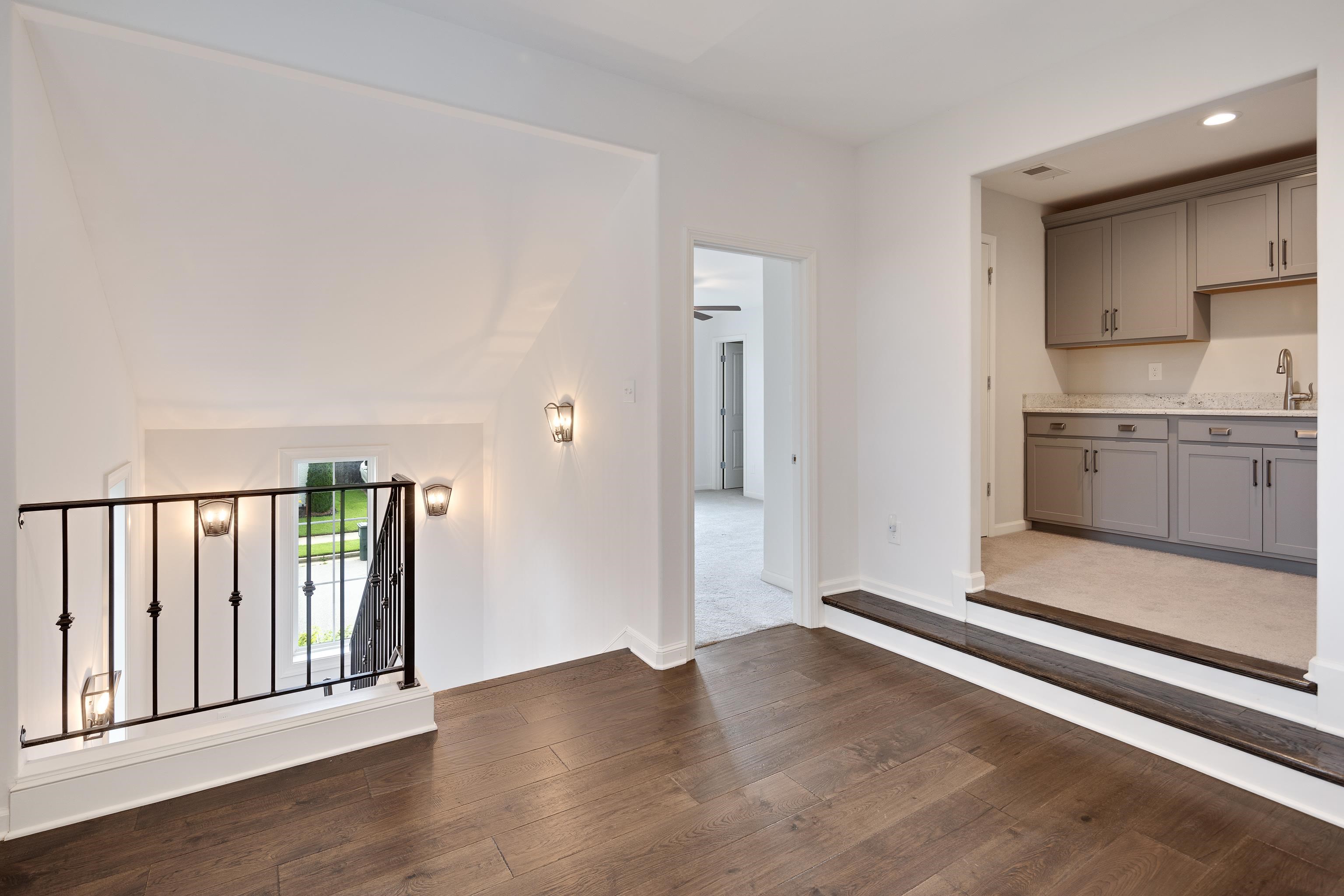 Collierville, Tennessee 38017, United States, 4 Bedrooms Bedrooms, ,4 BathroomsBathrooms,Residential,Active,170335