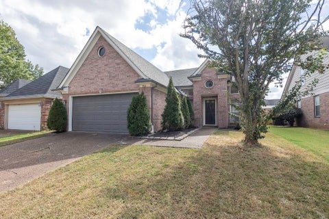 Photo of 9761 MISTY BAY CV, Memphis, TN 38002 (MLS # 10231610)