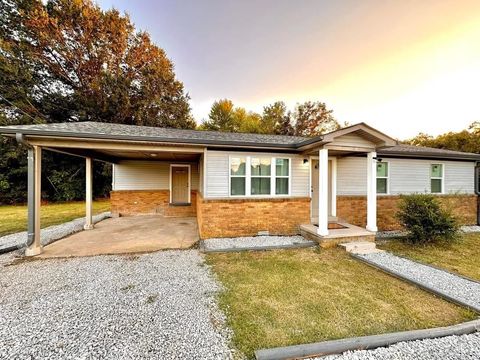 Photo of 2003 BOND FERRY RD, Brownsville, TN 38012 (MLS # 10215971)