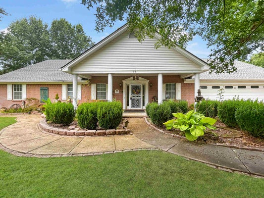 937 KELLEYS CHAPEL RD, BURLISON, TN 38015 - Image 7d6e1cb7bc53bdc7a88c596c36b24ceb/1150865120