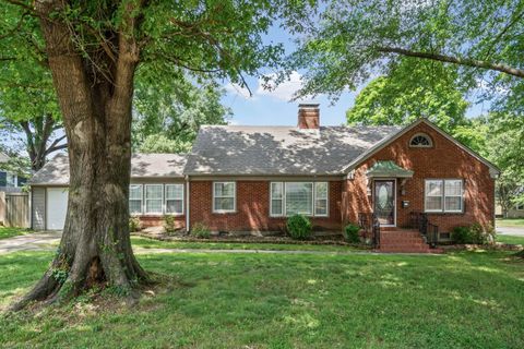 Photo of 3456 WALNUT GROVE RD, Memphis, TN 38111 (MLS # 10223691)