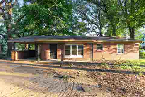 Photo of 177 SHOFNER AVE, Memphis, TN 38109 (MLS # 10227370)