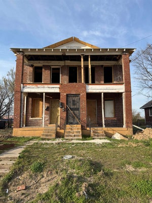 226 E ALSTON AVE, MEMPHIS, TN 38126 - Image 7df4e8da8db449eb9643a4904f454171/1444229481