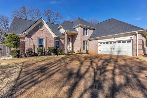 Photo of 9694 LEEWARD SLOPES DR, Lakeland, TN 38002 (MLS # 10214263)