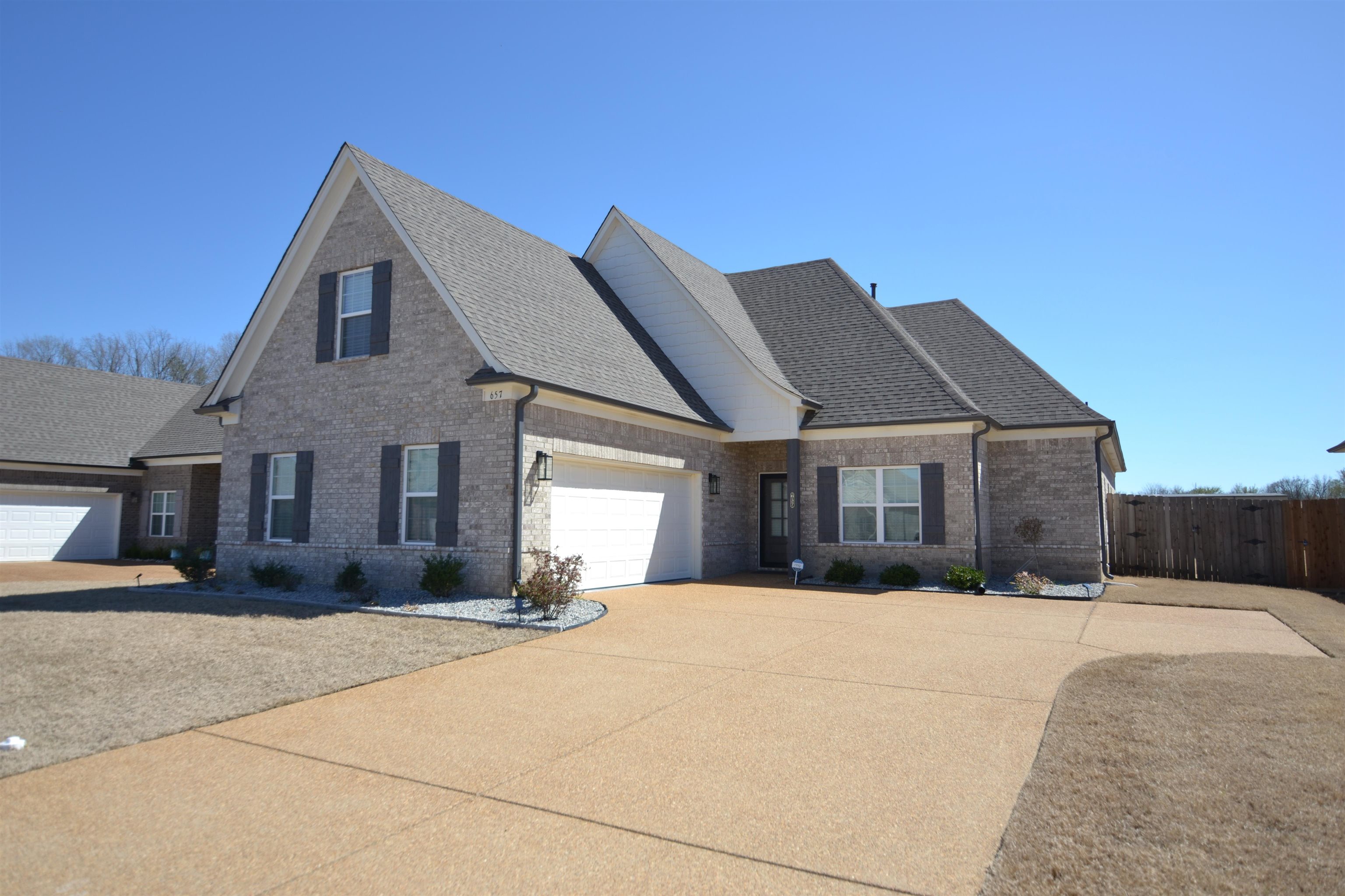 Listing image 1