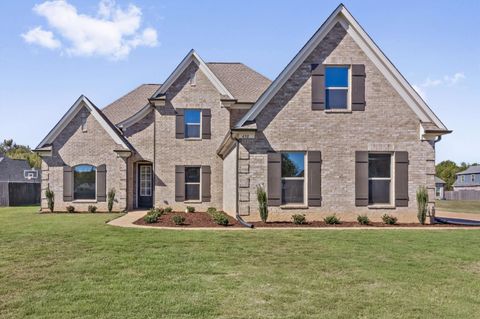 Photo of 430 MARRIETTA DR, Oakland, TN 38060 (MLS # 10207957)