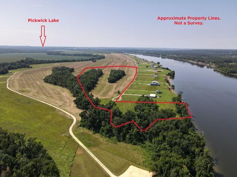 Photo of 0 DECLAN LN, Savannah, TN 38372 (MLS # 10225374)