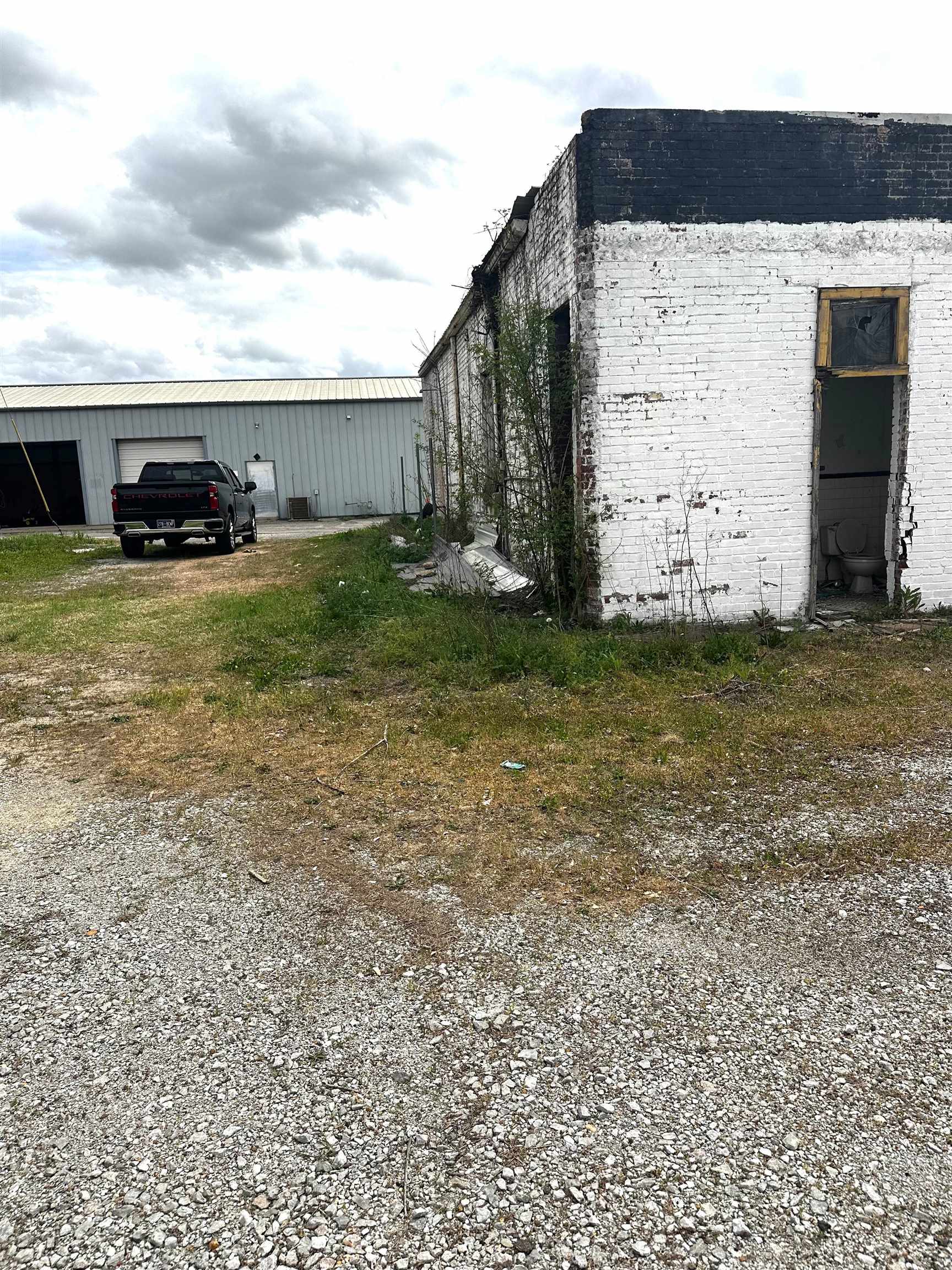 343 W MAIN ST - Photo 3