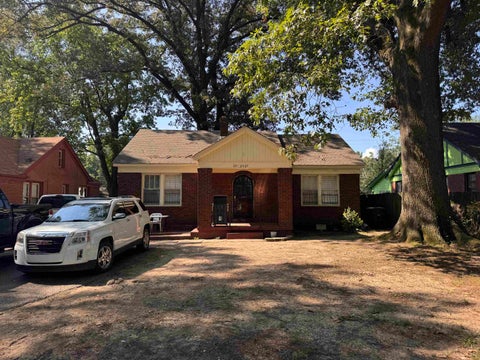 Photo of 2567 ARLINGTON AVE, Memphis, TN 38114 (MLS # 10227602)