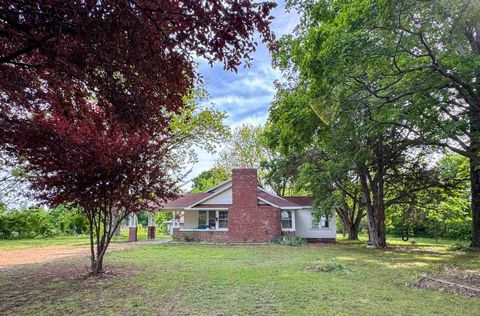 Photo of 6205 179 HWY, Covington, TN 38019 (MLS # 10220667)