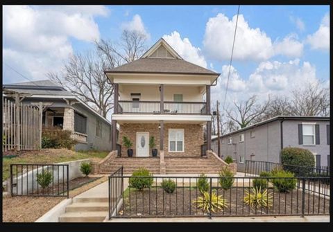 Photo of 31 S MORRISON ST, Memphis, TN 38104 (MLS # 10206495)