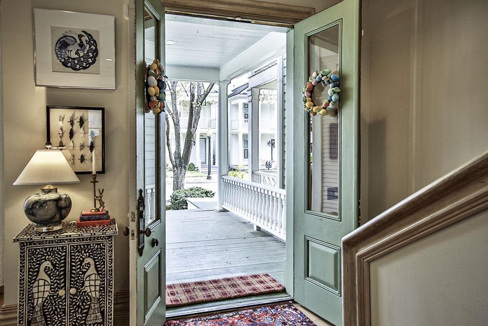 Memphis, Tennessee 38103, United States, 2 Bedrooms Bedrooms, ,3 BathroomsBathrooms,Residential,Active,88353