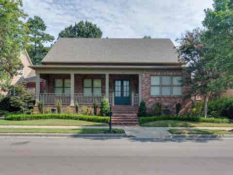 Photo of 362 SHIVELY AVE, Collierville, TN 38017 (MLS # 10227913)