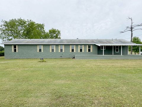 MLS: 10196432