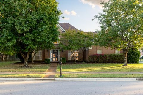 Photo of 9815 QUEBEC LN, Lakeland, TN 38002 (MLS # 10208306)