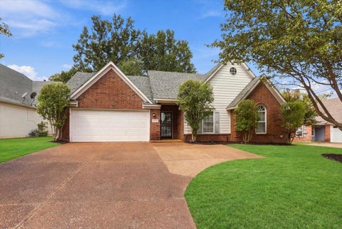 Photo of 7938 MACON RD, Memphis, TN 38018 (MLS # 10230370)