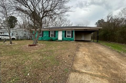 Photo of 8216 LEIGHTON LN, Millington, TN 38053 (MLS # 10212862)