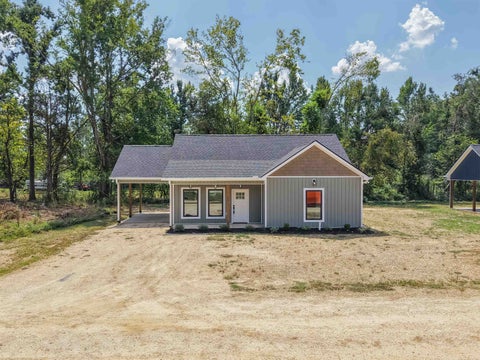 Photo of 75 TEMPLE CV, Savannah, TN 38372 (MLS # 10230132)