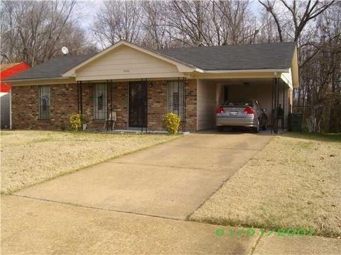 Photo of 4544 SUGAR CREEK DR, Memphis, TN 38118 (MLS # 10226996)