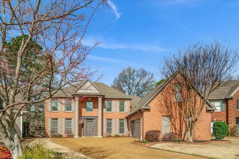 Photo of 3267 KINDERHILL LN, Germantown, TN 38138 (MLS # 10216212)