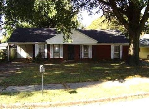 Photo of 2865 DANVILLE ST, Memphis, TN 38118 (MLS # 10206486)