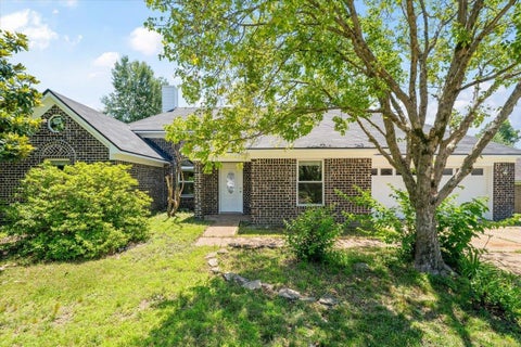 Photo of 8683 BAZEMORE ST, Memphis, TN 38018 (MLS # 10223331)