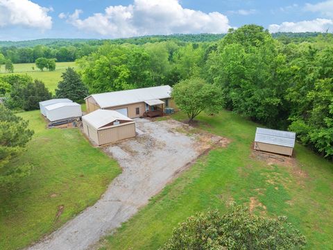 Photo of 2899 LOWER LICK CREEK RD, Linden, TN 37096 (MLS # 10196613) Photo of 2899 LOWER LICK CREEK RD, Linden, TN 37096 (MLS # 10196613)