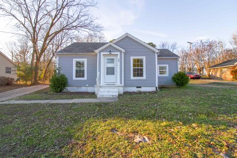 Photo of 284 HIGHLAND ST, Ripley, TN 38063 (MLS # 10212621)