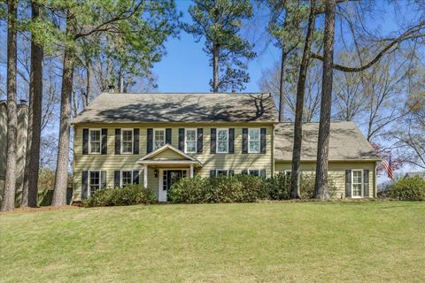 Photo of 2686 FOX CREEK DR, Germantown, TN 38138 (MLS # 10217269)