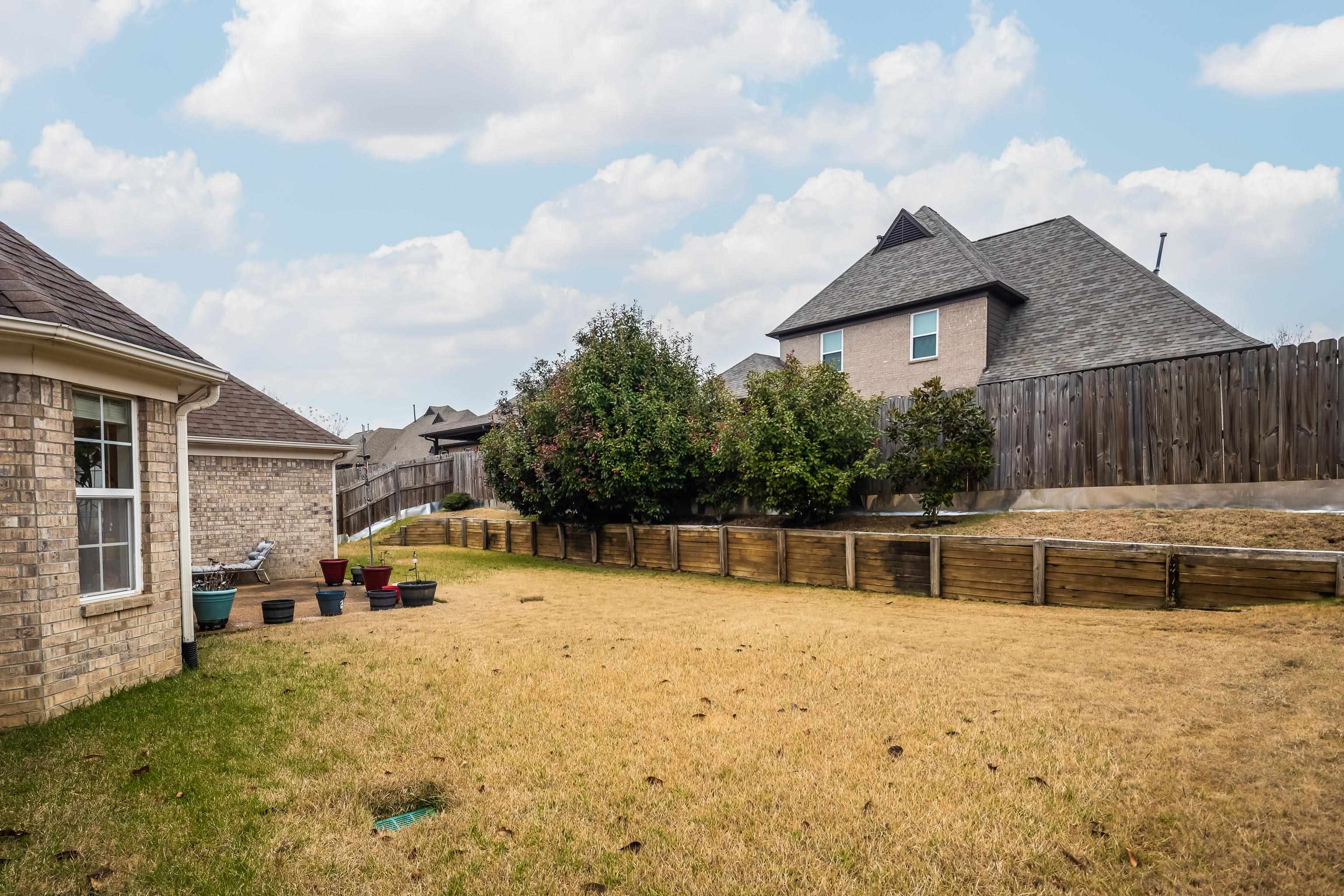 Oakland, Tennessee 38060, United States, 5 Bedrooms Bedrooms, ,3 BathroomsBathrooms,Residential,Active,257108