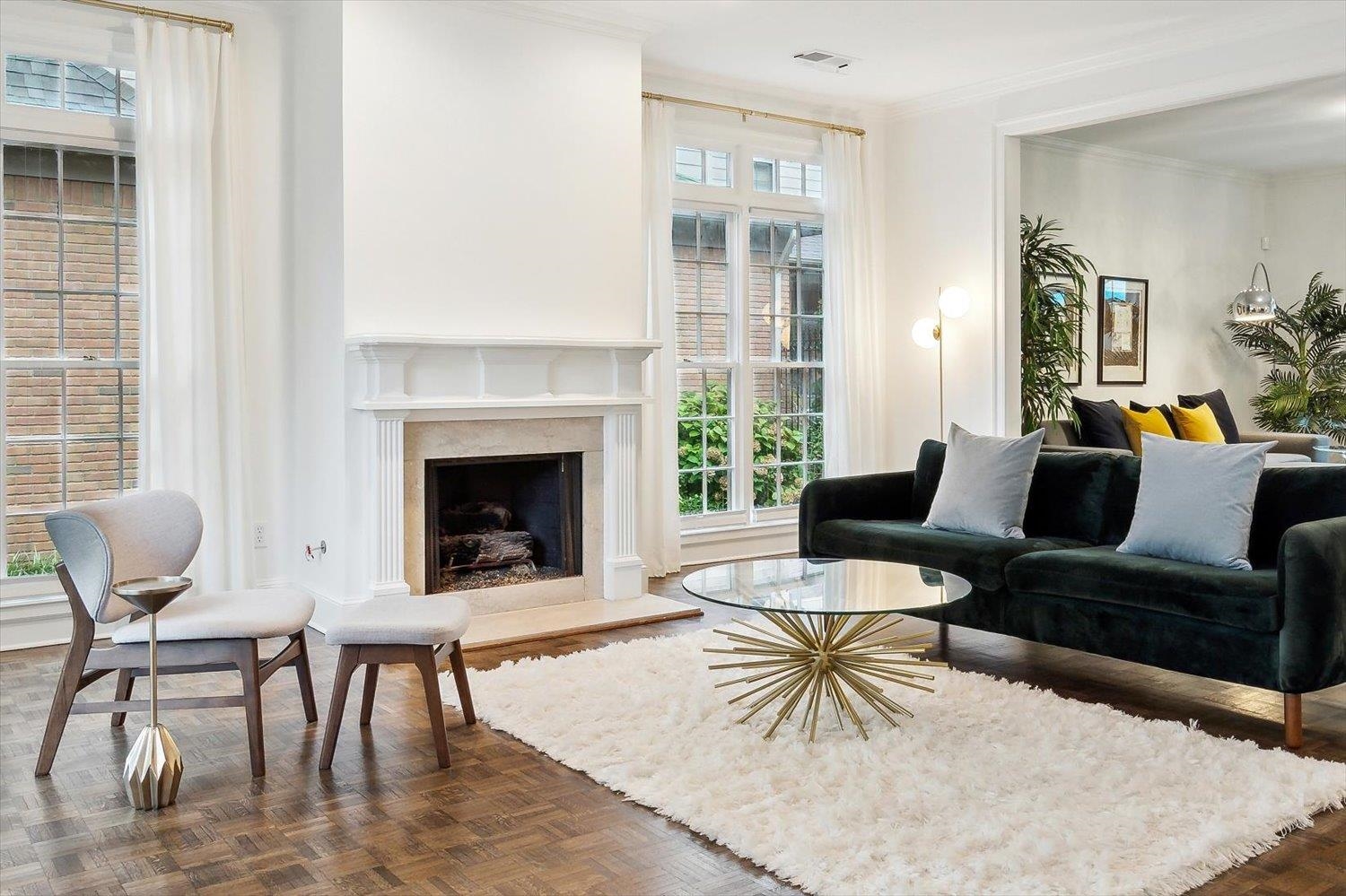 Memphis, Tennessee 38117, United States, 3 Bedrooms Bedrooms, ,3 BathroomsBathrooms,Residential,Pending,51734