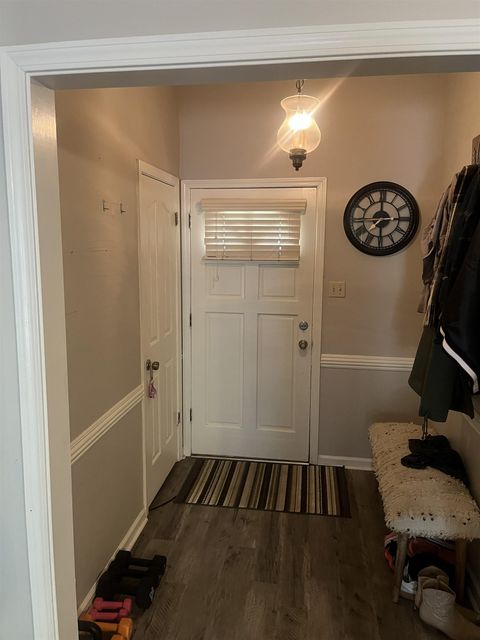 Photo of 6770 CASTLEGATE LN, Memphis, TN 38141 (MLS # 10220225)