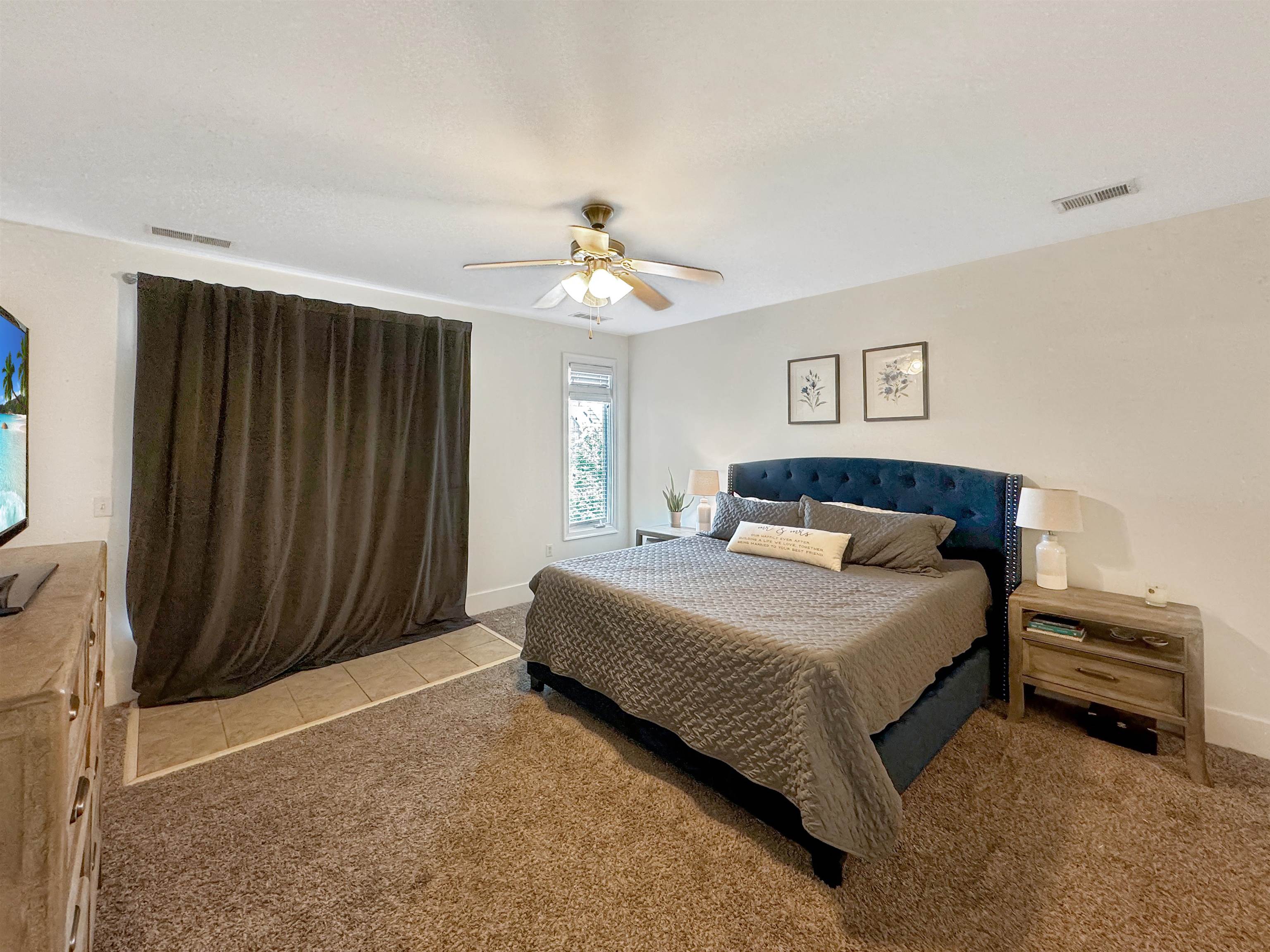 Memphis, Tennessee 38103, United States, 2 Bedrooms Bedrooms, ,3 BathroomsBathrooms,Residential,Active,50017