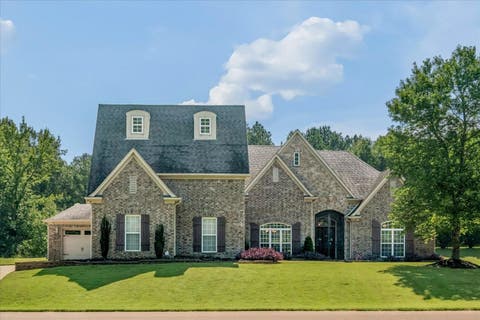 Photo of 5168 ROYSTON LN, Unincorporated, TN 38125 (MLS # 10227627)