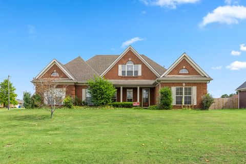 Photo of 33 WARD LN, Atoka, TN 38004 (MLS # 10206477)