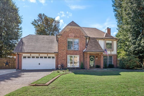 Photo of 8297 KING WILLIAM ST, Cordova, TN 38016 (MLS # 10232120)