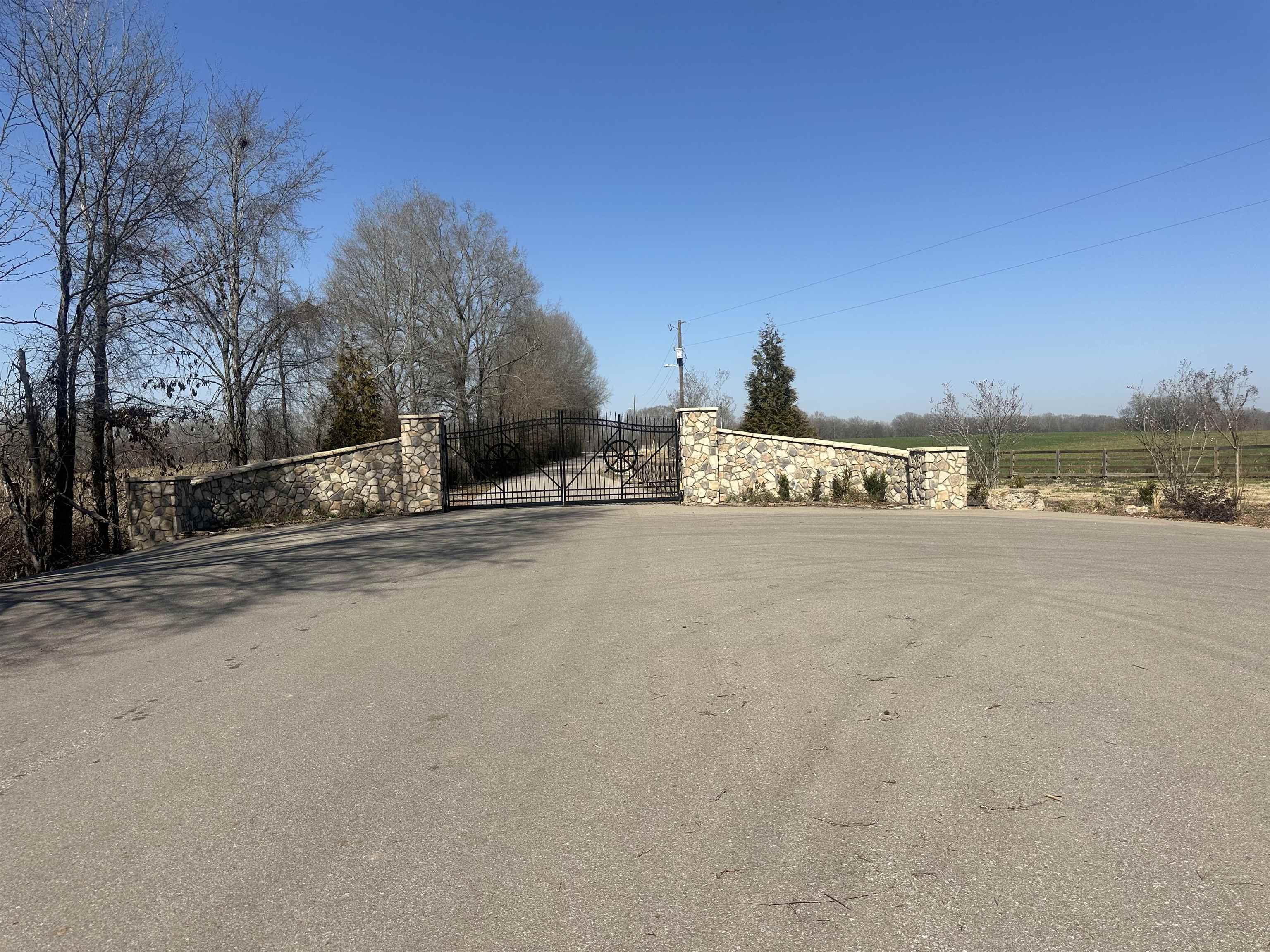 Listing image 4