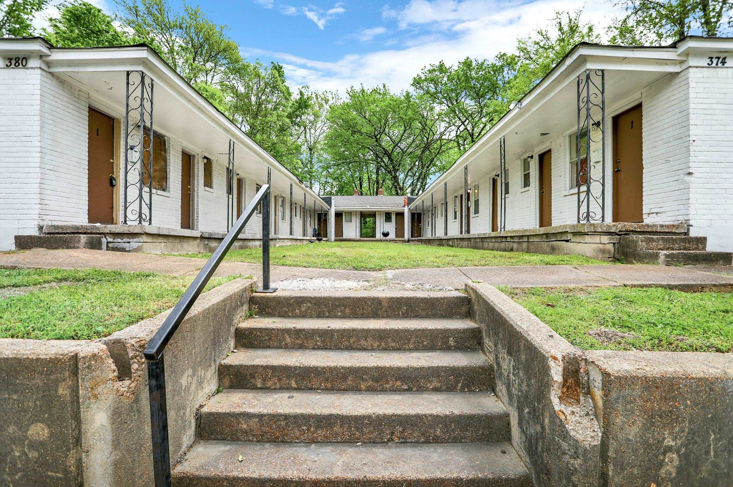 Photo 1 of 22 — 374 N DUNLAP ST, Memphis, TN 38105
