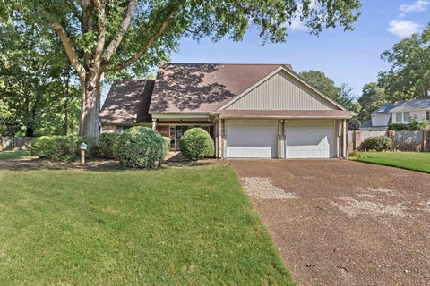 Photo of 1701 NESHOBA CV, Germantown, TN 38138 (MLS # 10228478)