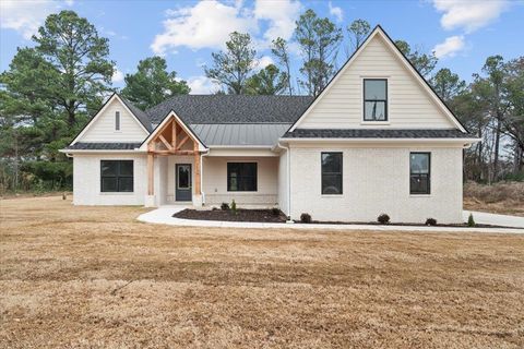 Photo of 7206 STATE LINE RD, Unicorp/Memphis, TN 38125 (MLS # 10211002)