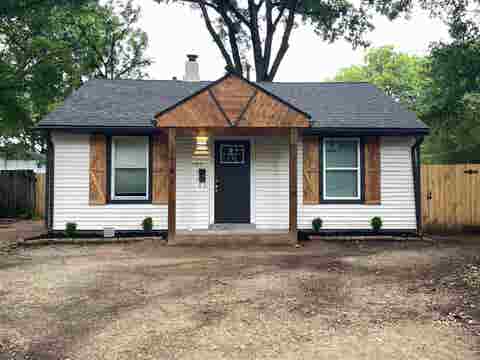 Photo of 1745 OZAN ST, Memphis, TN 38108 (MLS # 10222193)