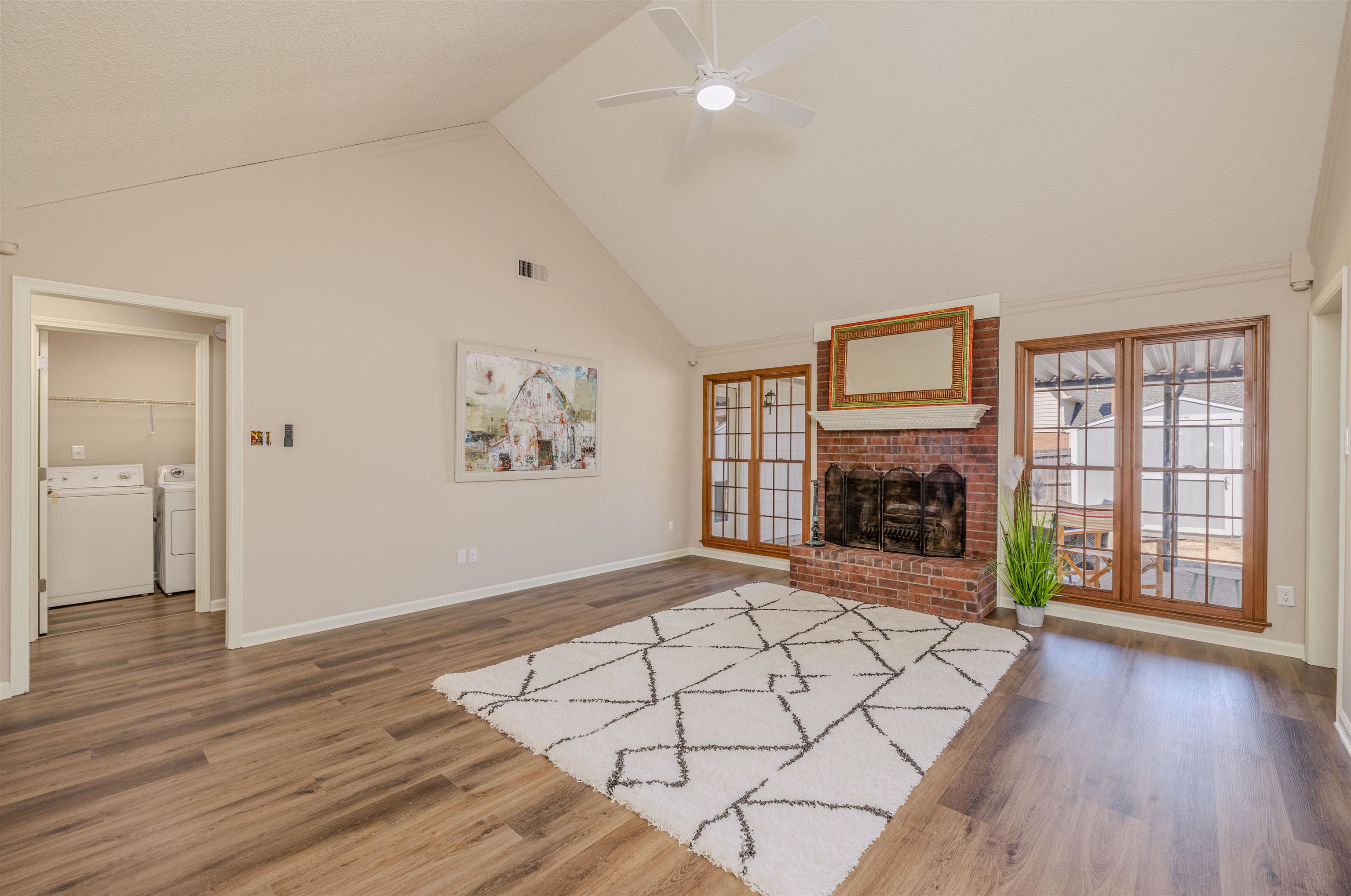 Unincorporated, Tennessee 38125, United States, 3 Bedrooms Bedrooms, ,2 BathroomsBathrooms,Residential,Active,96321