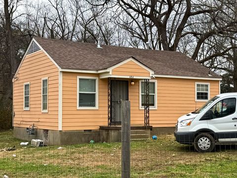 Photo of 486 SANFORD RD, Memphis, TN 38109 (MLS # 10214991)