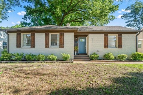 Photo of 4908 MARIANNE LN, Memphis, TN 38117 (MLS # 10221734)