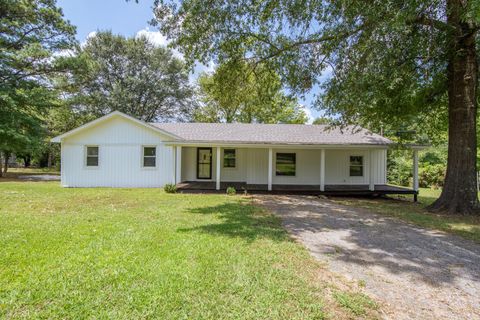 Photo of 7073 S 22 HWY, Michie, TN 38357 (MLS # 10202405)