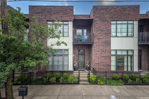 Photo of 573 S FRONT ST, Memphis, TN 38103 (MLS # 10212972)